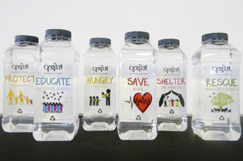 Afbeelding: Speciaal ontworpen flesjes hebben elk een eigen goede doel."